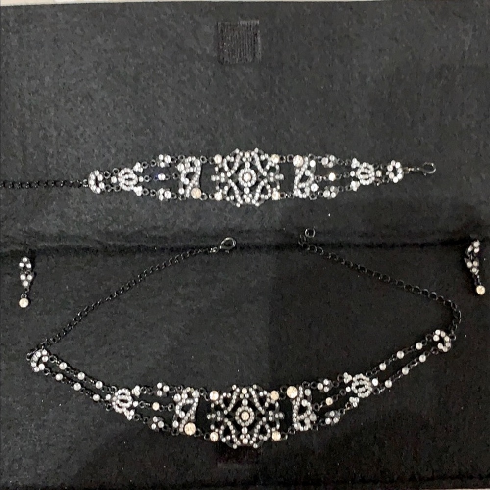 Necklace,bracelet and earrings set